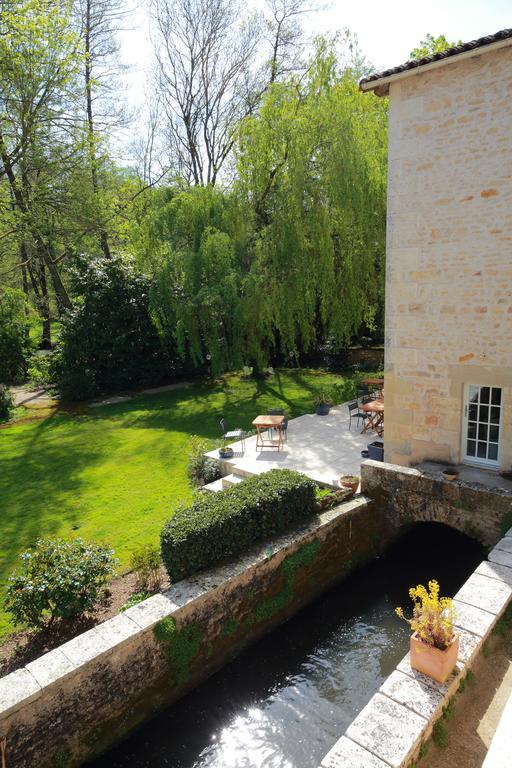 Le Moulin De Nanteuil Hotel Migne-Auxances Exterior photo